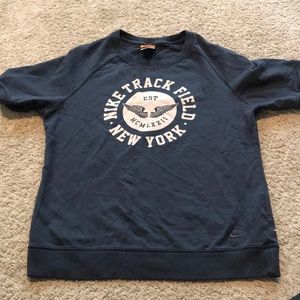 Nike short sleeve sweatshirt
